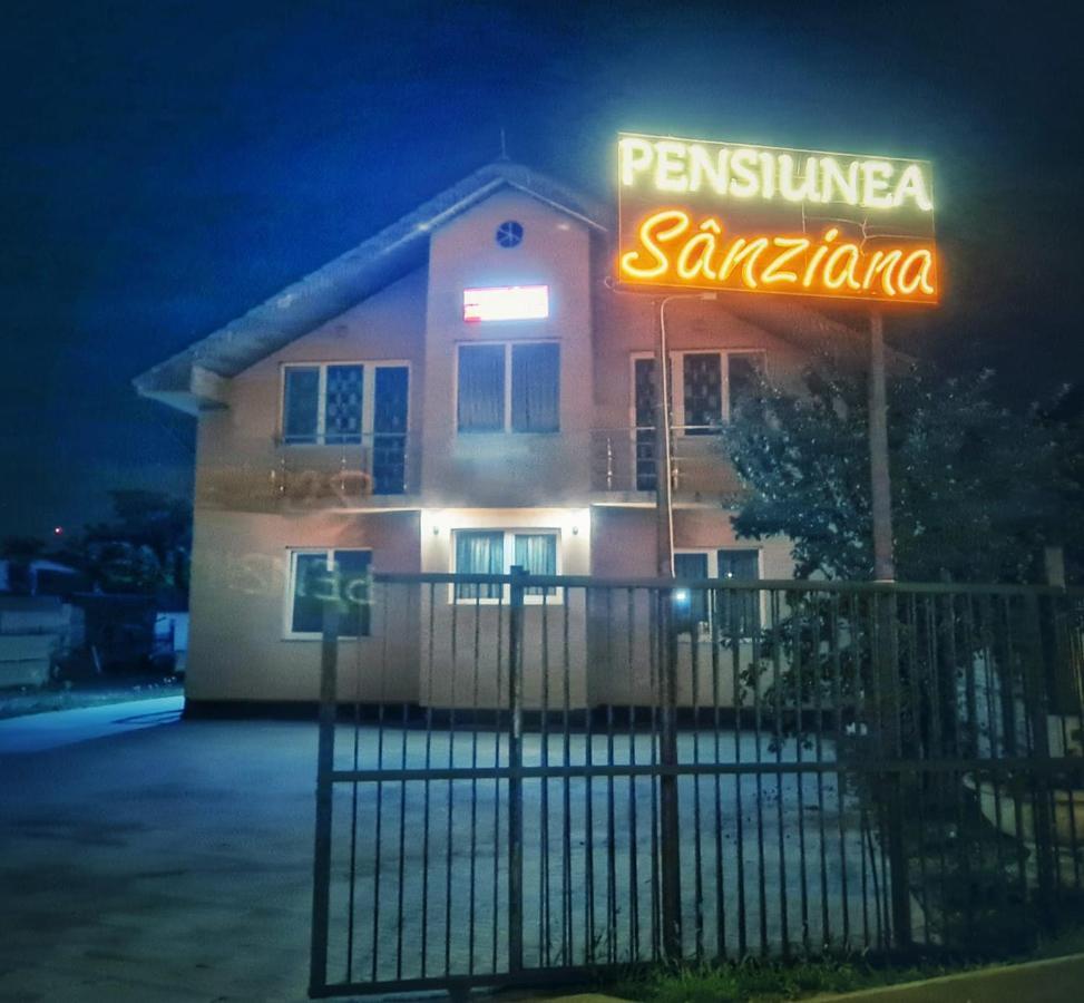 Hotel Pensiunea Sanziana Oradea Zewnętrze zdjęcie